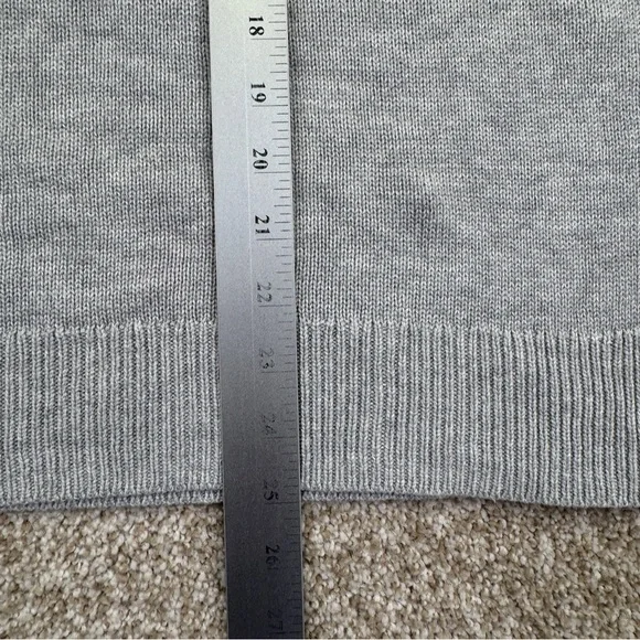 St. John's Bay Gray Knitwear Sweater Pearl Womens Size L - Picture 10 of 15